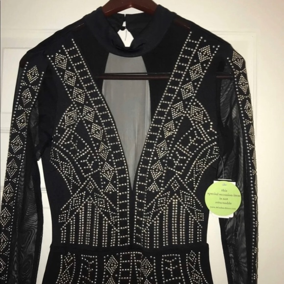 Sexy Black Windsor Dress - Picture 3 of 5